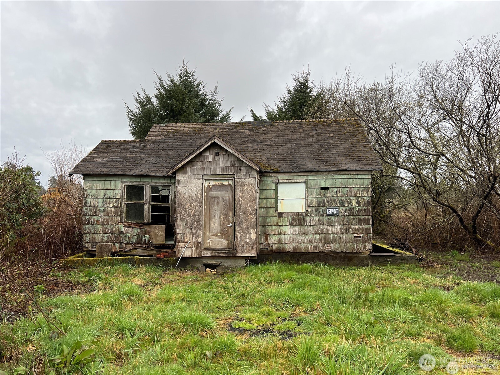 2361 Evergreen Park Road Property Photo 2