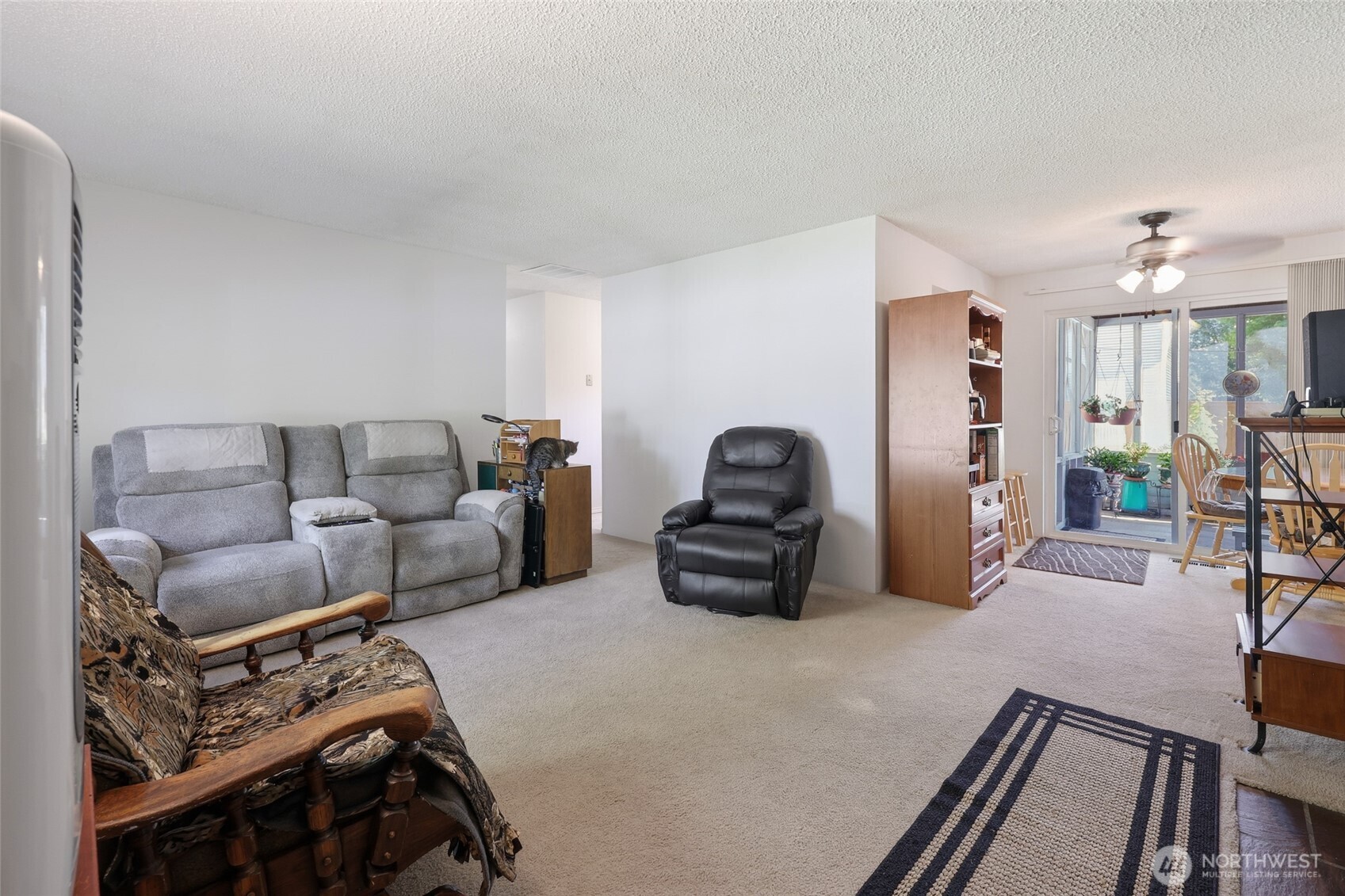 5743 39th Avenue Property Photo 5