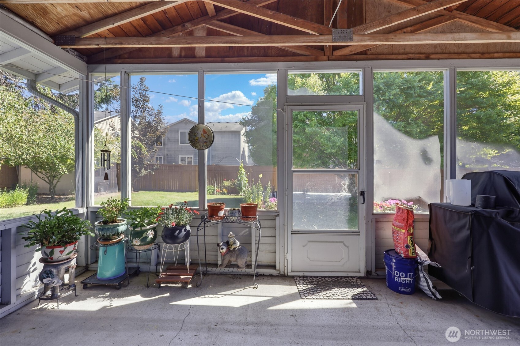 5743 39th Avenue Property Photo 11