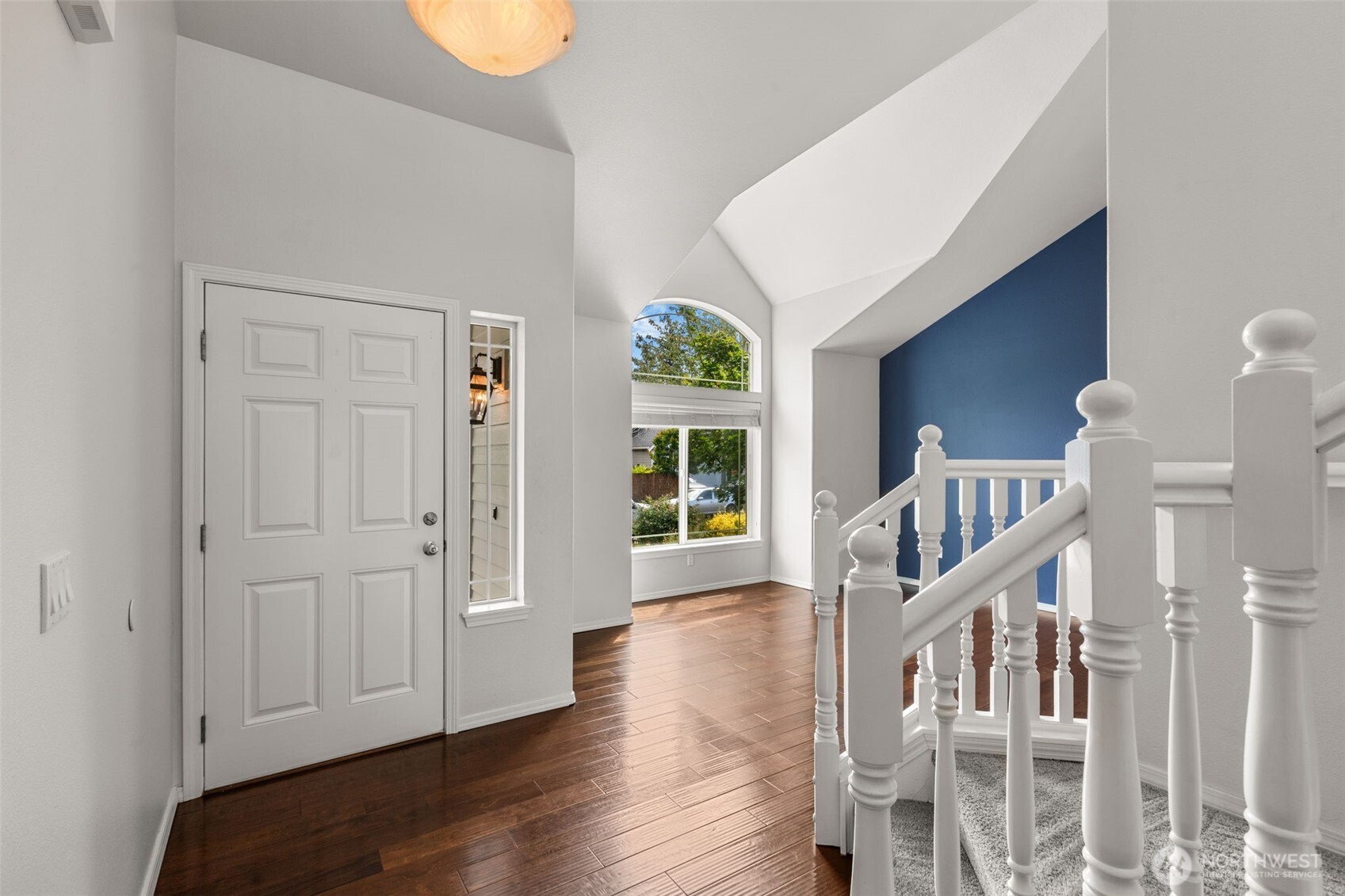 8322 55th Avenue Property Photo 5