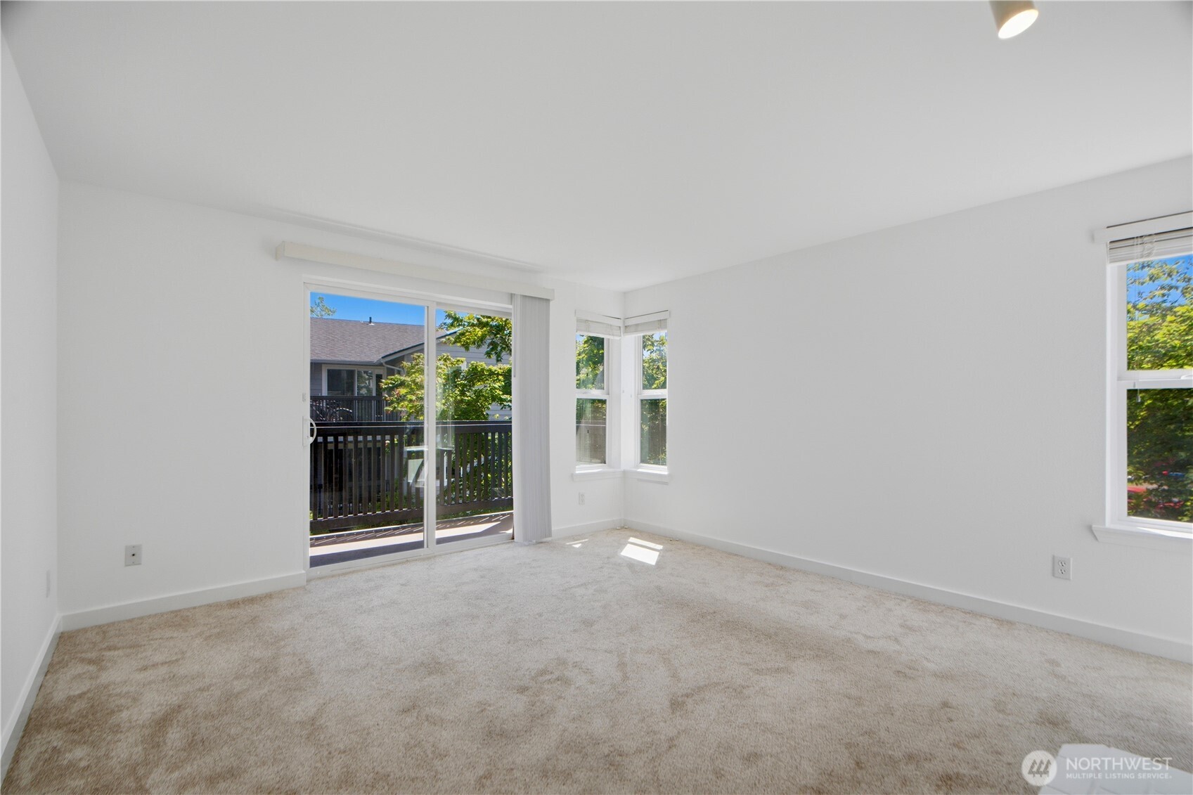 6700 Ne 182nd St C201 Property Photo 10