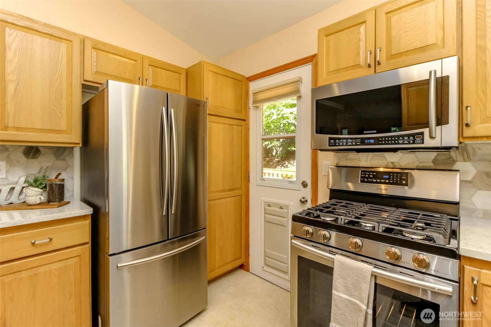 7507 27th Street Ct Property Photo 13