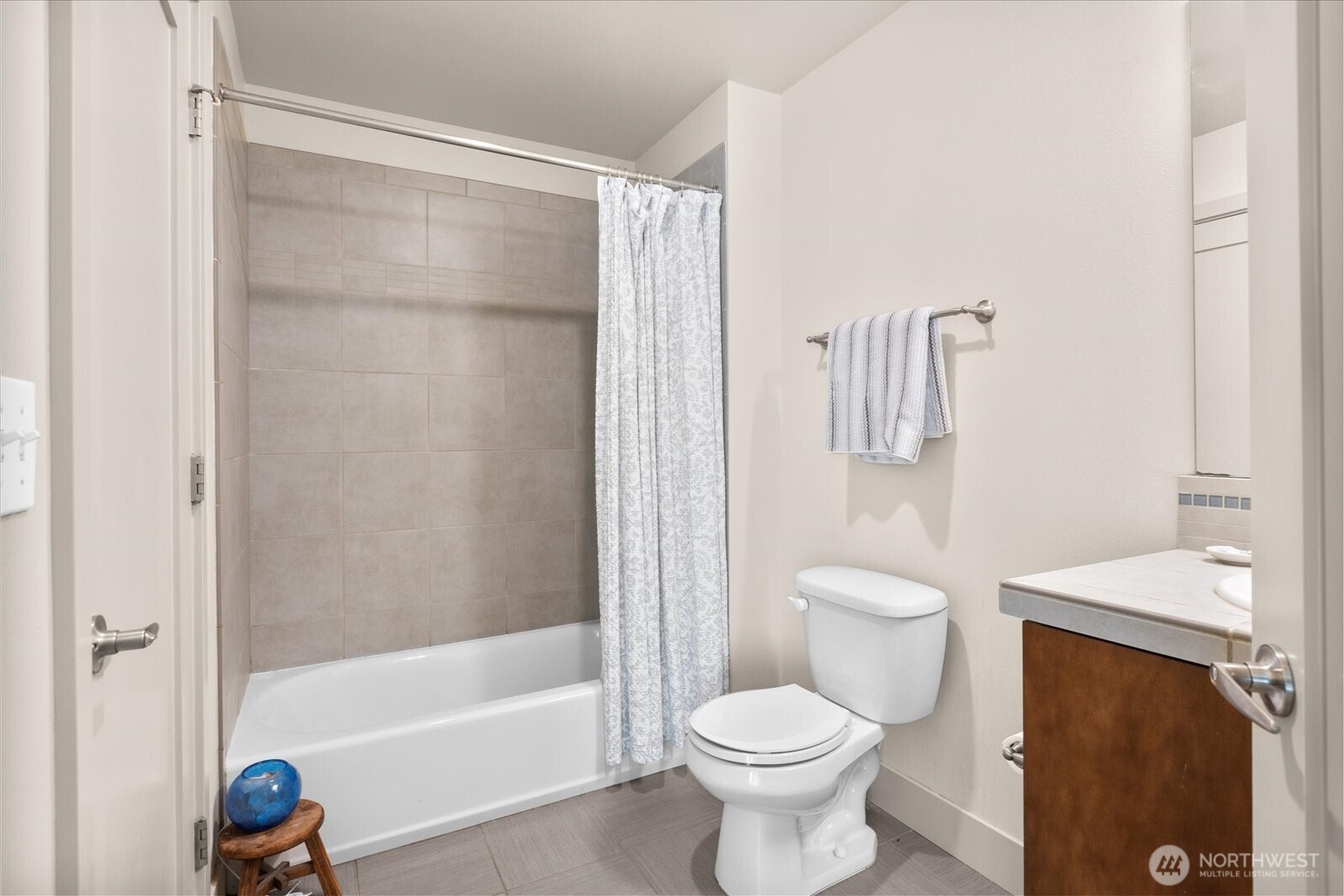 470 N 130th Street Property Photo 15