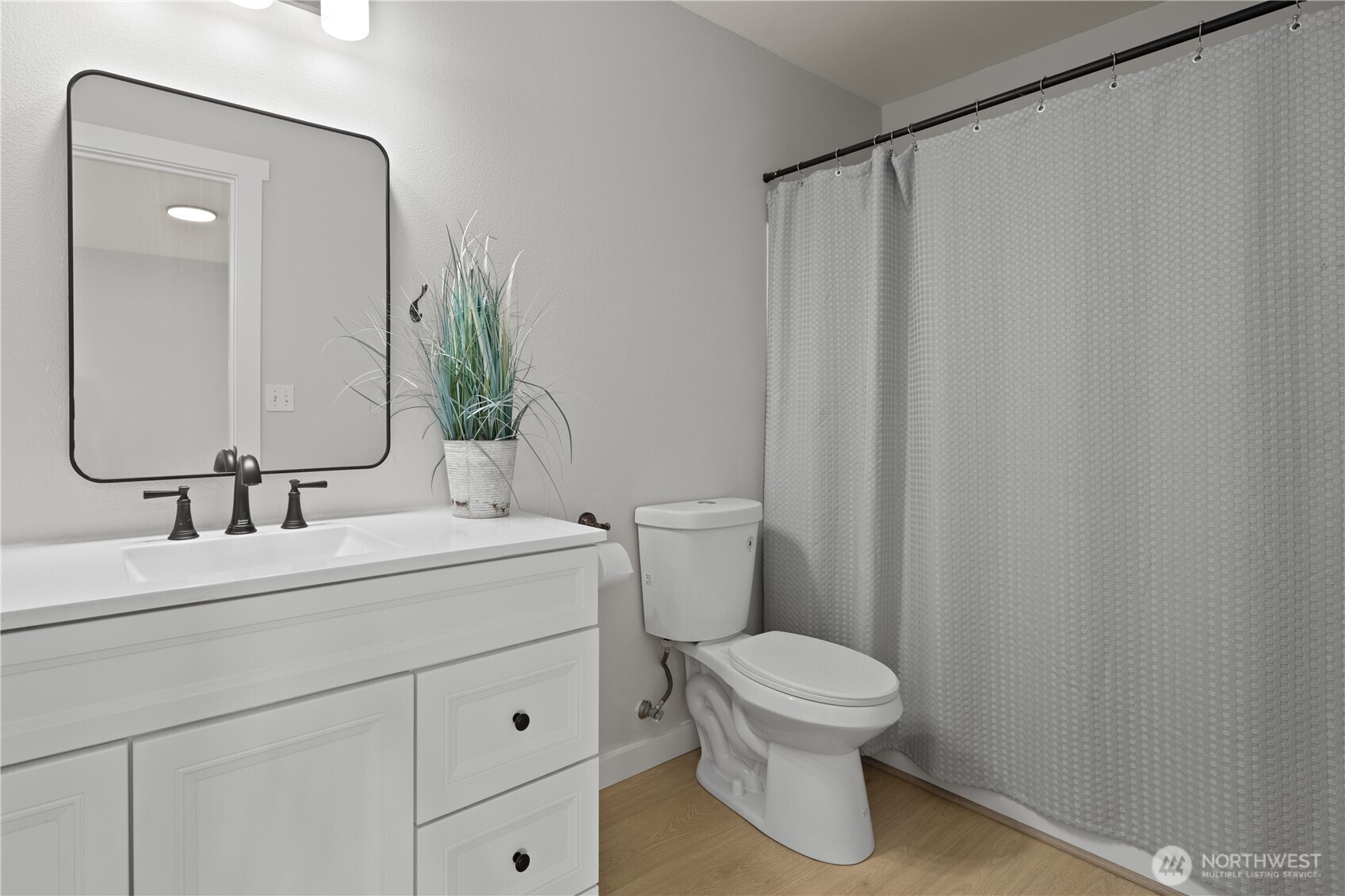 213 Bondgard Avenue Property Photo 32