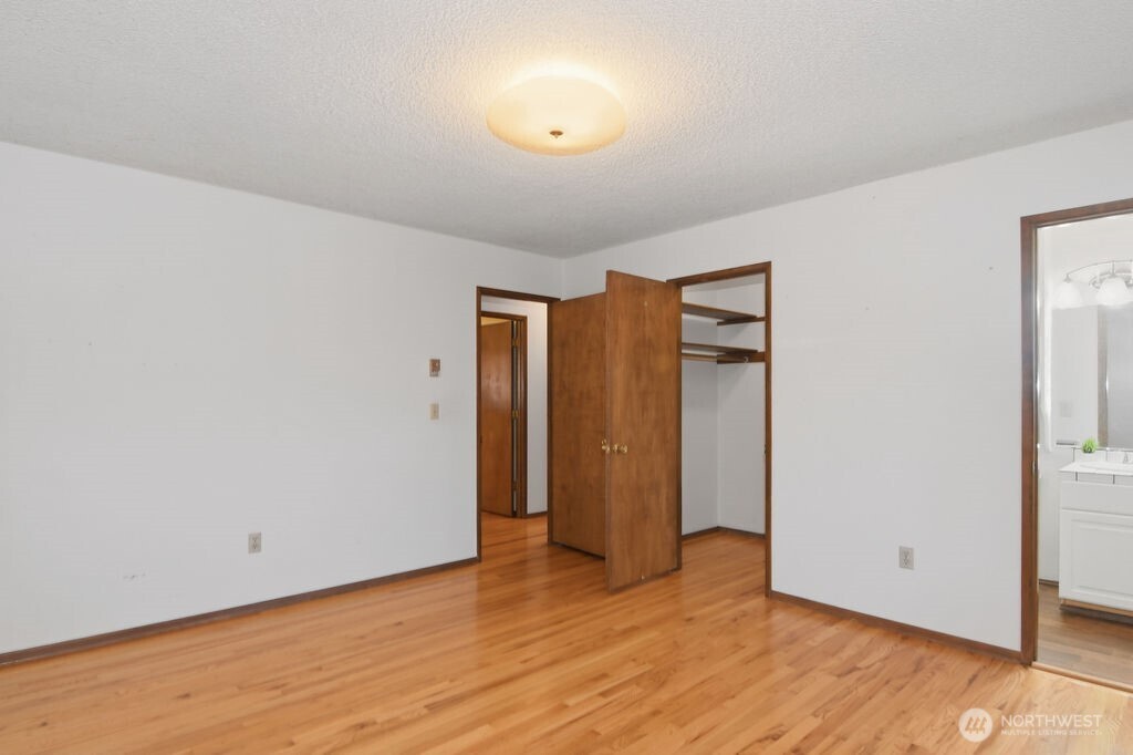 10009 Ne Covington Road Property Photo 25