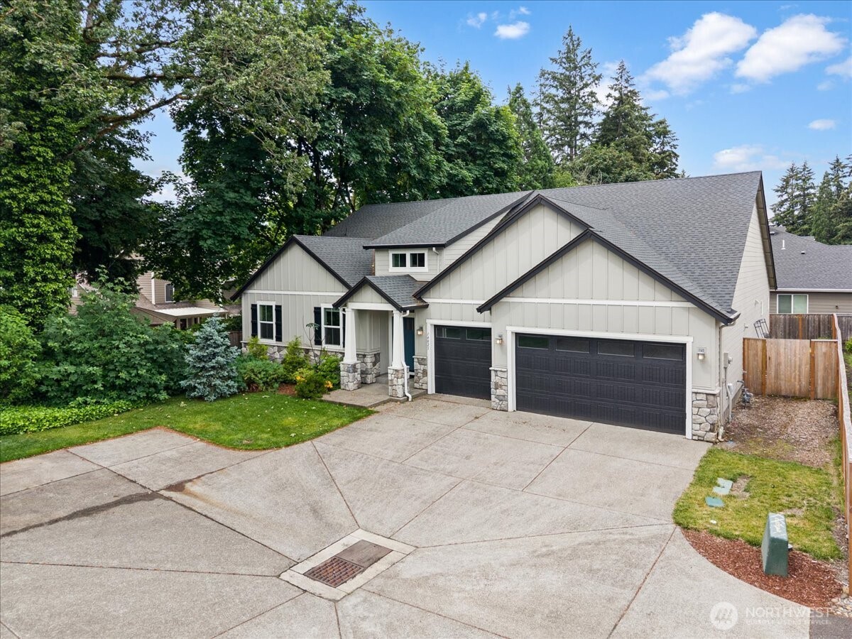 14025 SE 22nd Circle Property Photo 1
