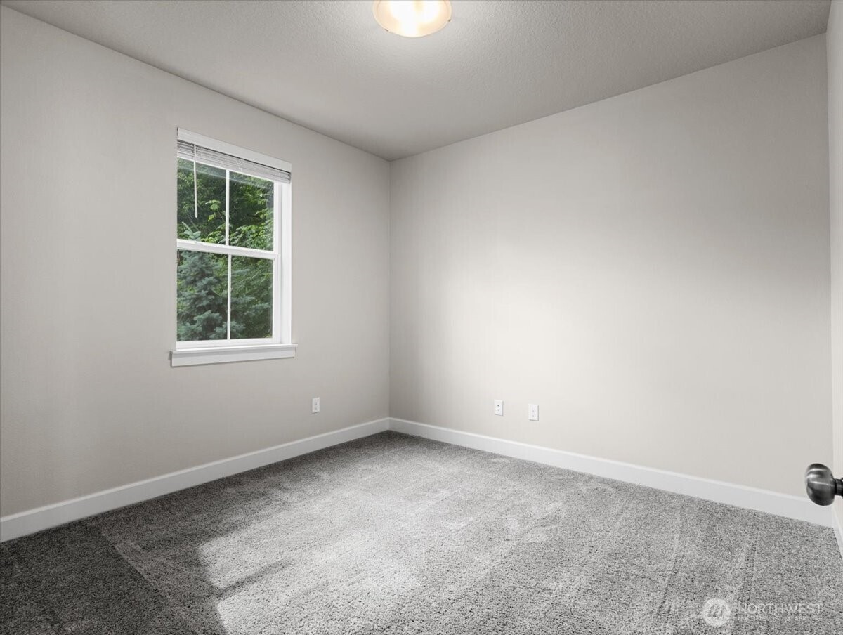 14025 Se 22nd Circle Property Photo 6