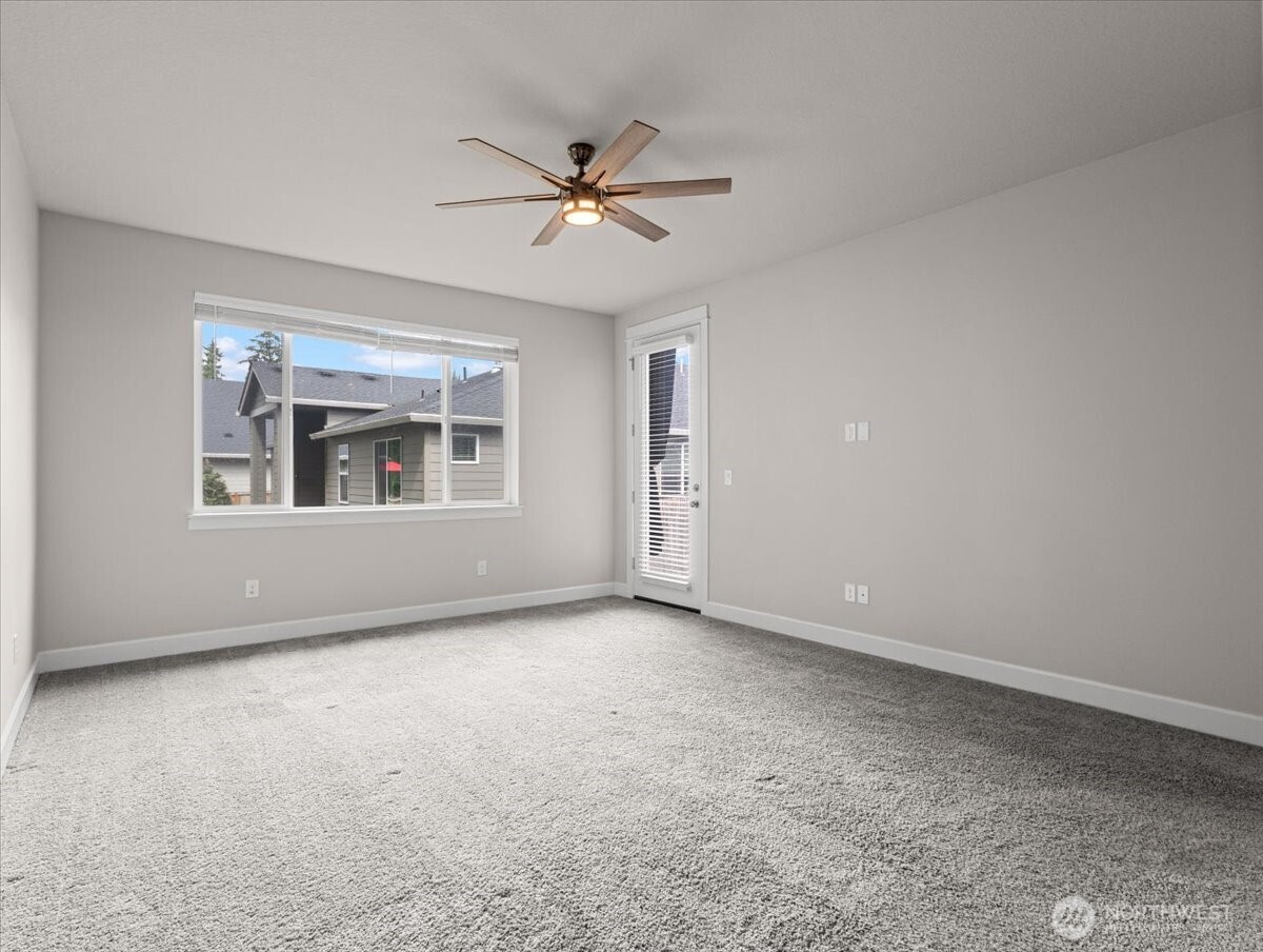 14025 Se 22nd Circle Property Photo 18
