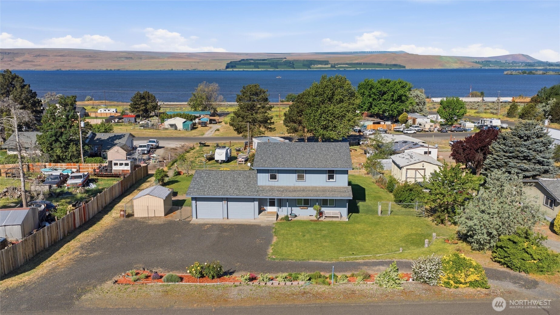 335 Ross Way