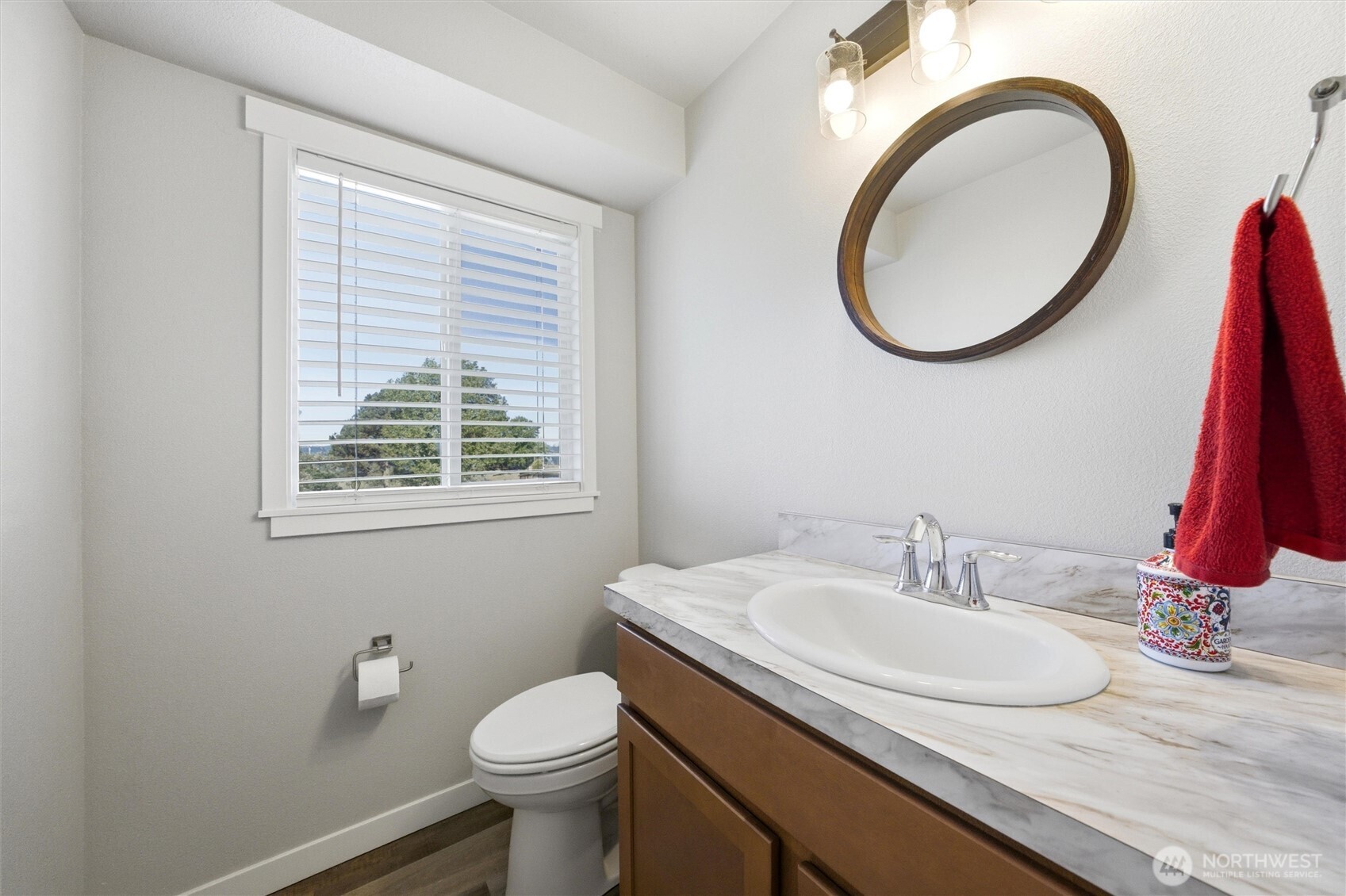 335 Ross Way Property Photo 14