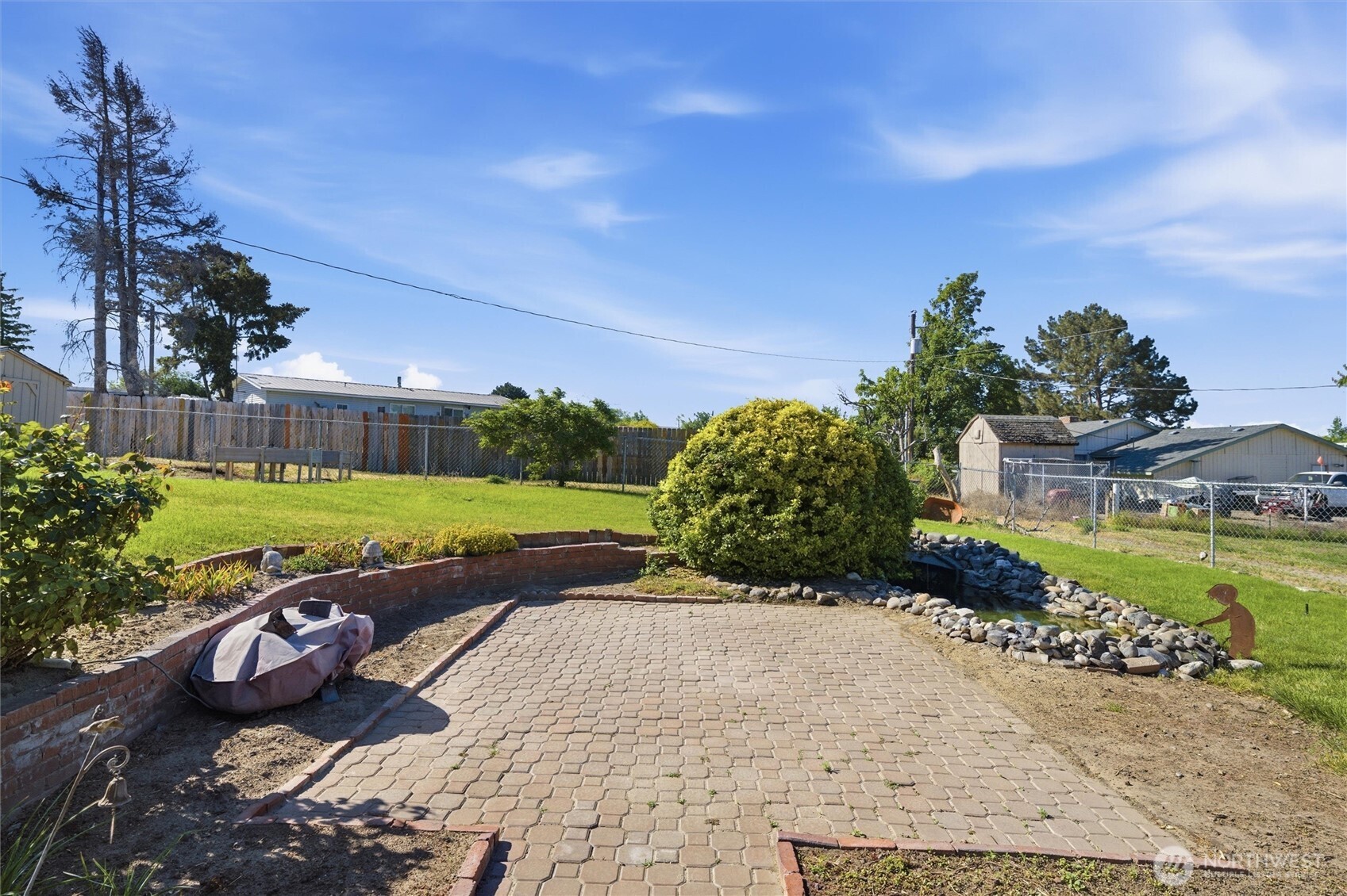 335 Ross Way Property Photo 19