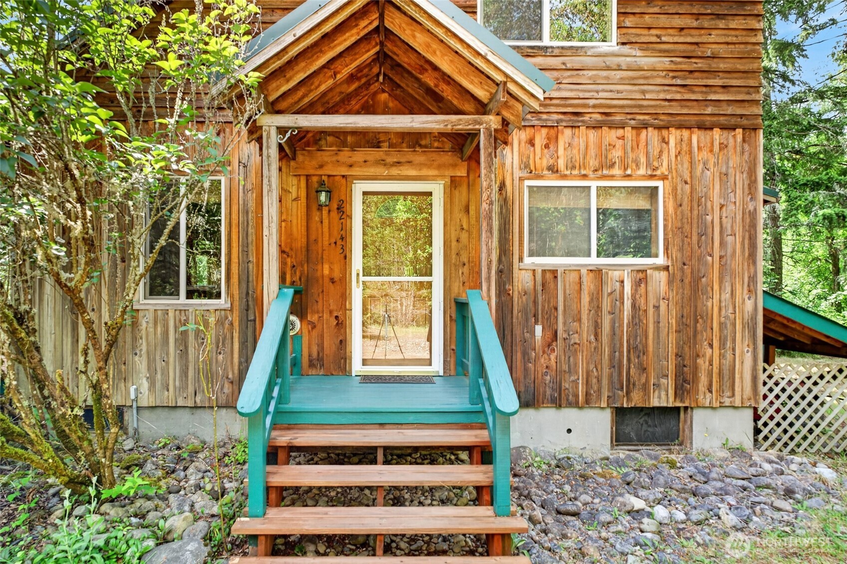 2538952 Property Photo 2