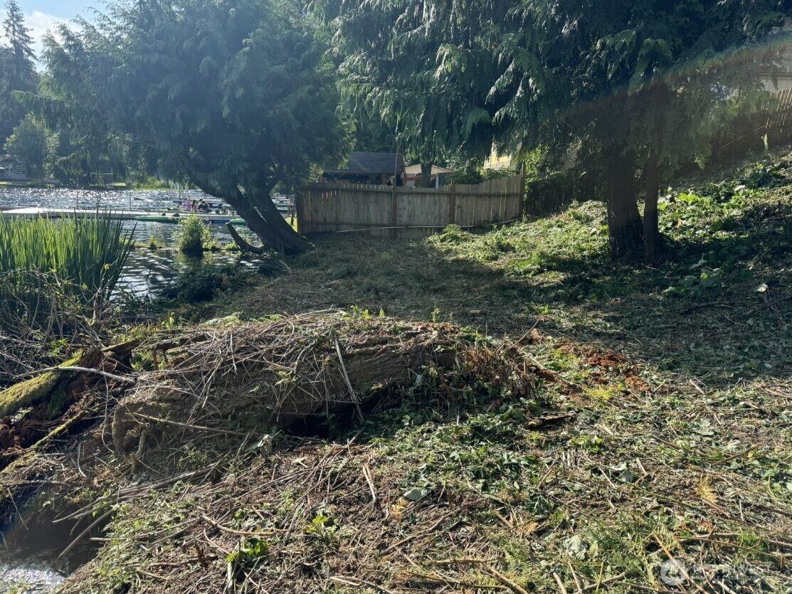 690 X Olive Avenue Property Photo 4