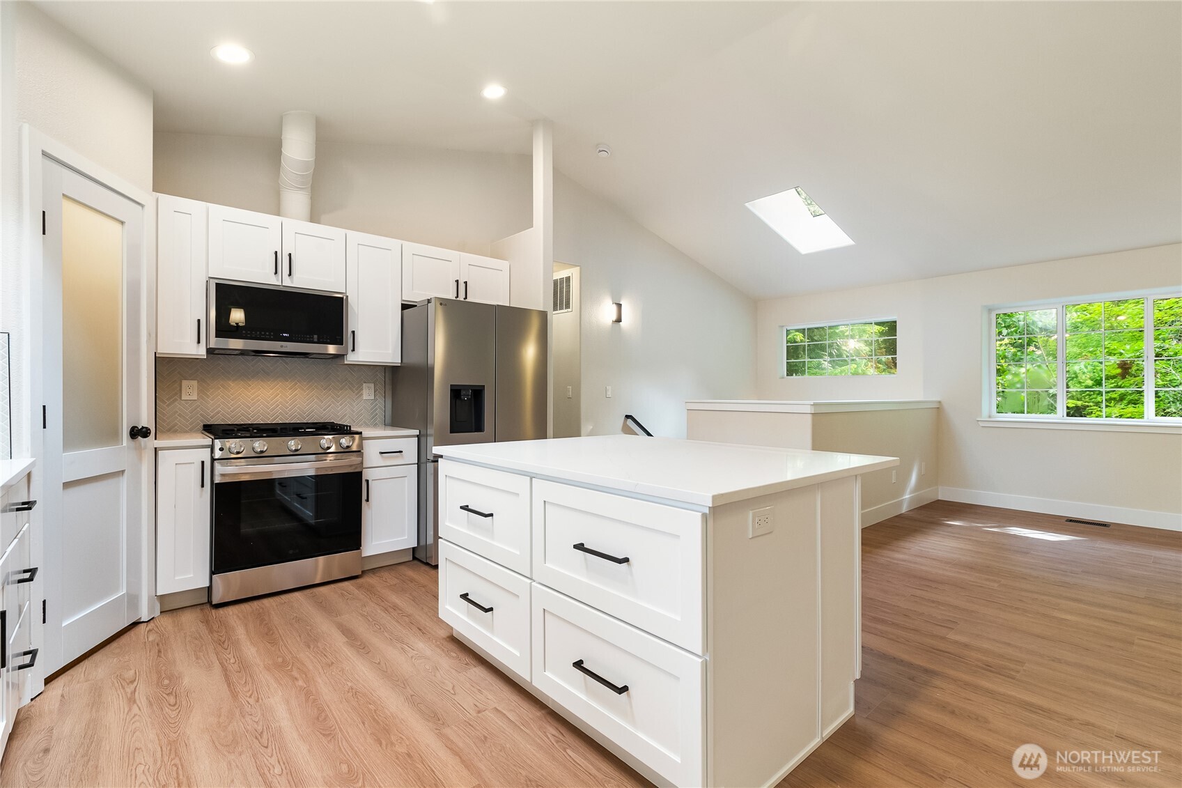 7 B Plum Lane Property Photo 8