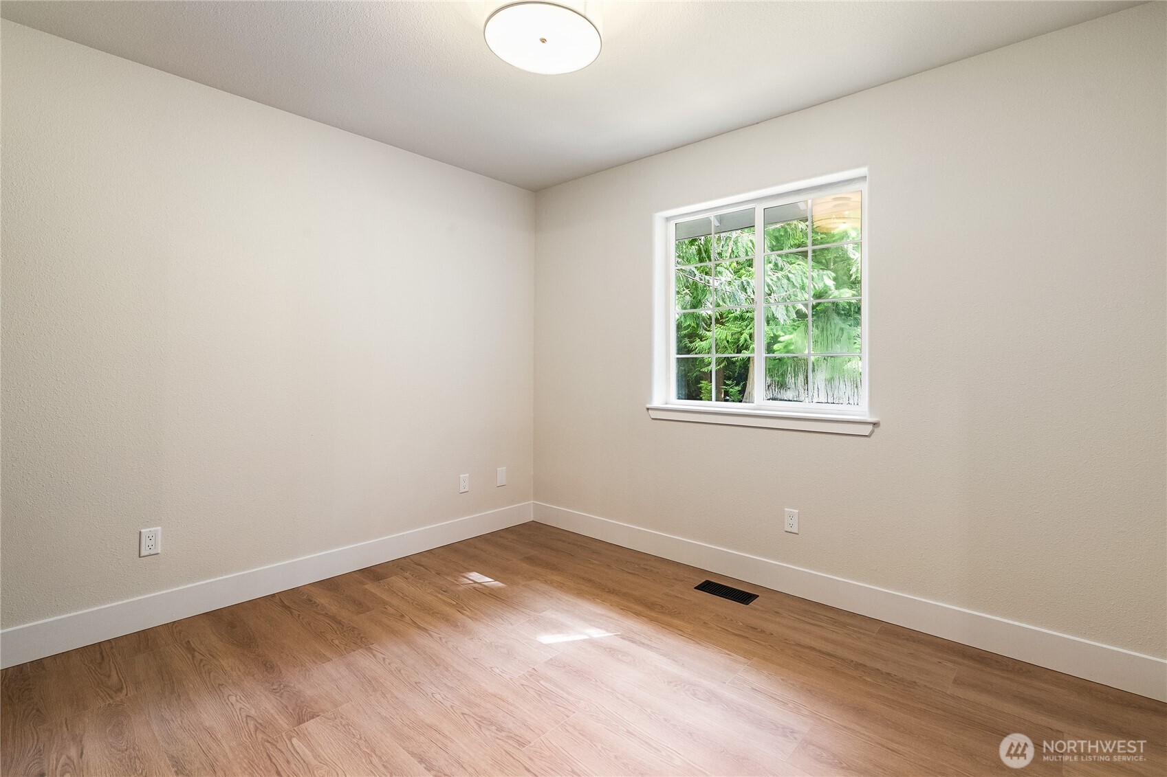 7 B Plum Lane Property Photo 26