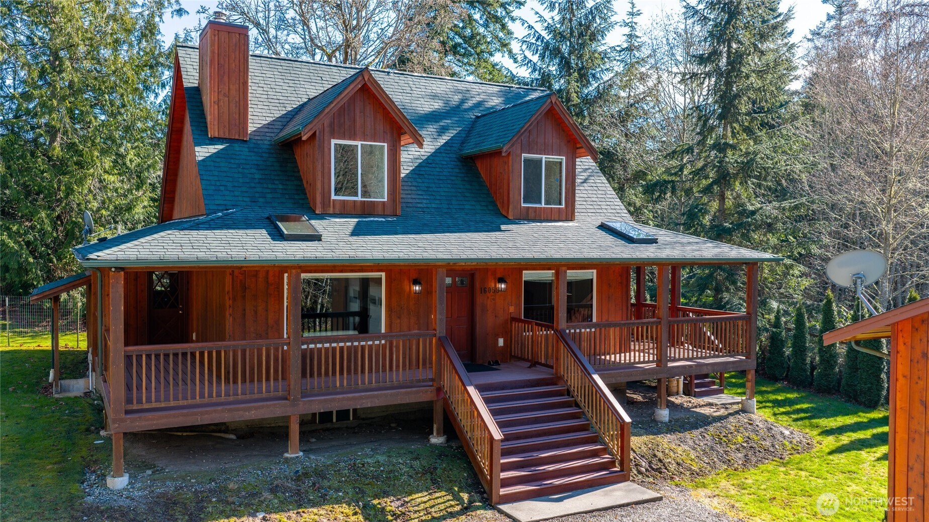 16059 Snee Oosh Road Property Photo 2