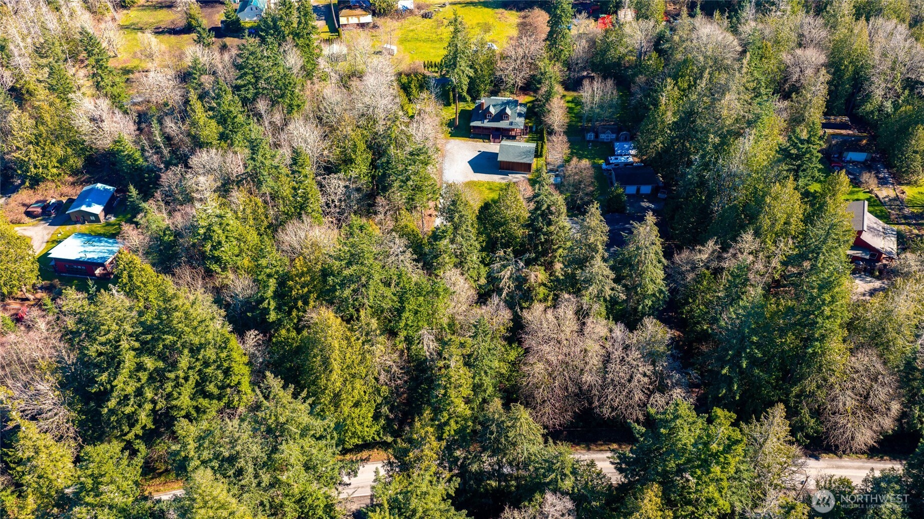 16059 Snee Oosh Road Property Photo 8