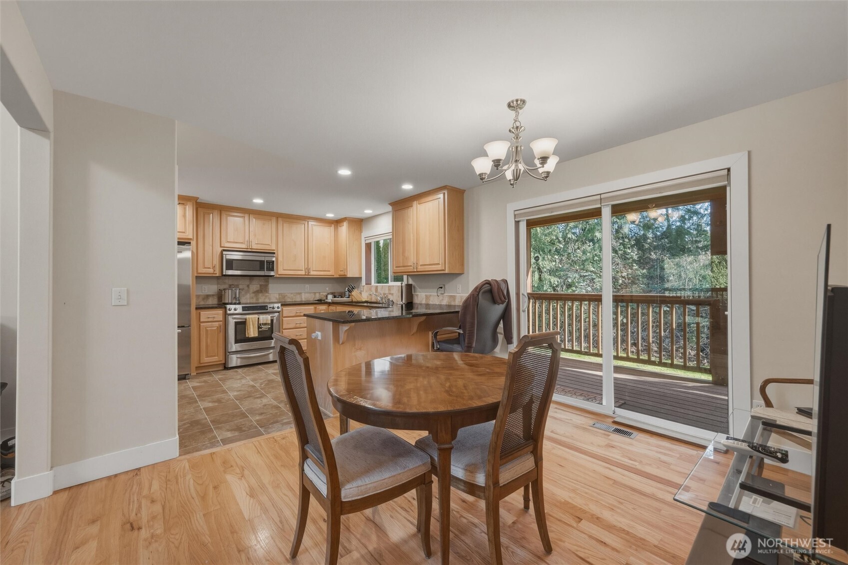 16059 Snee Oosh Road Property Photo 16