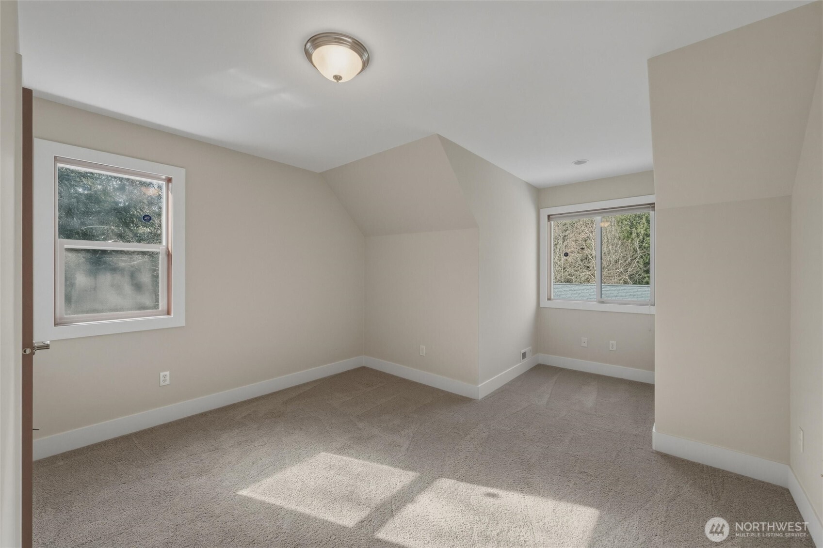 16059 Snee Oosh Road Property Photo 25