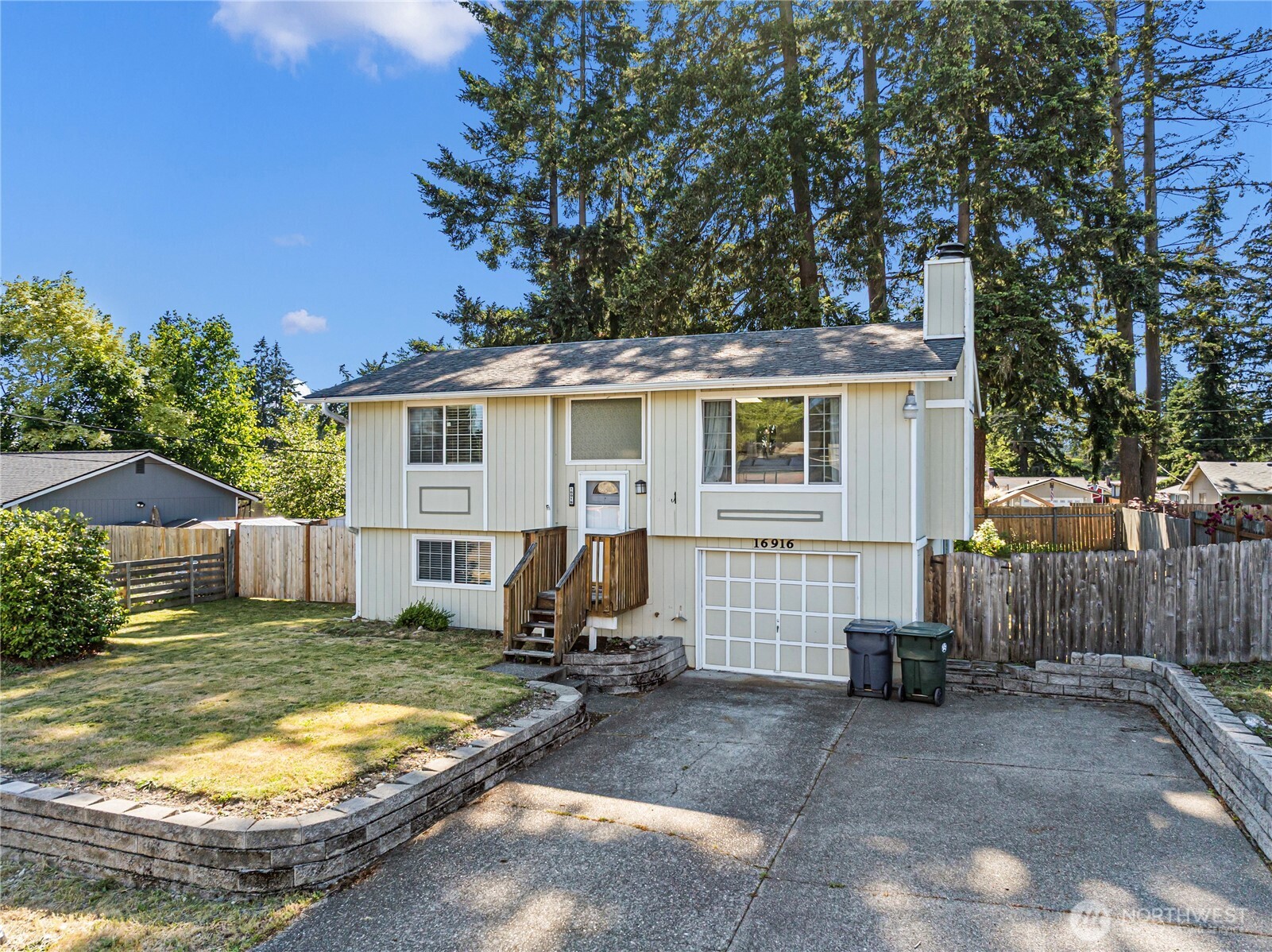 16916 20th Avenue Property Photo 1
