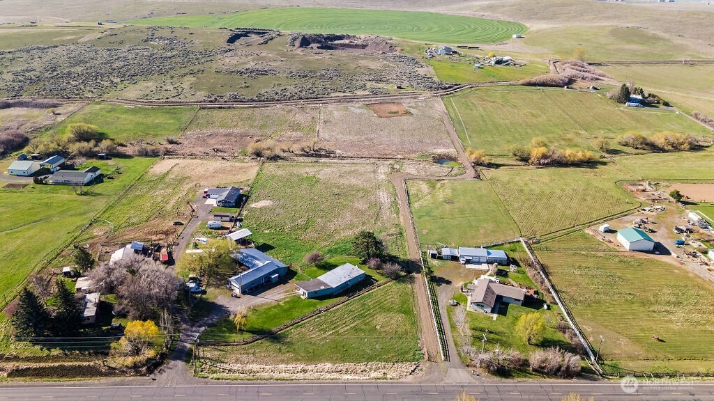 0 X Vantage Highway Property Photo 5