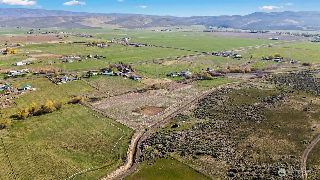 0 X Vantage Highway Property Photo 7