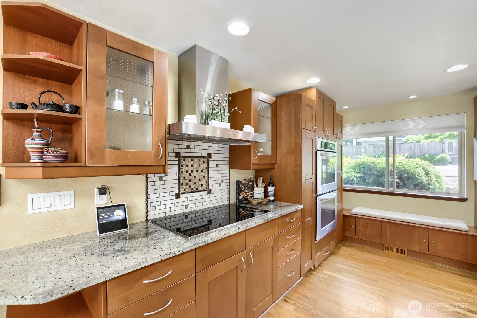 6332 Ne 196th Street Property Photo 10