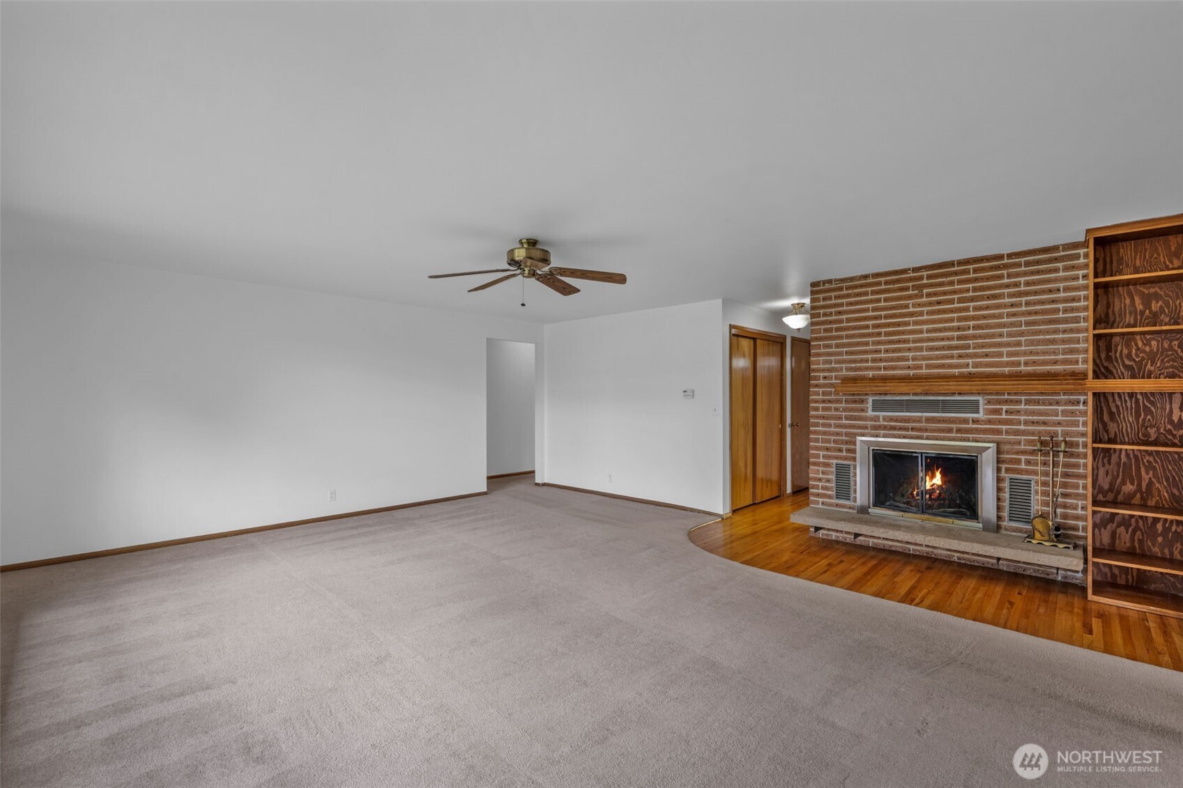 26845 15th Avenue Property Photo 5