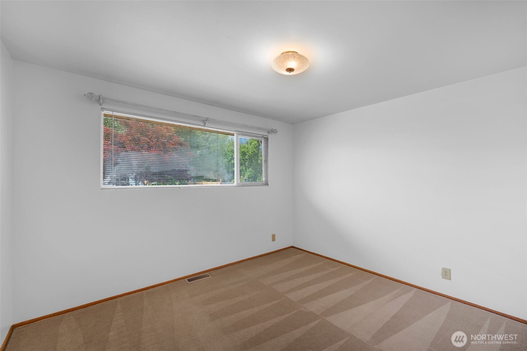26845 15th Avenue Property Photo 24