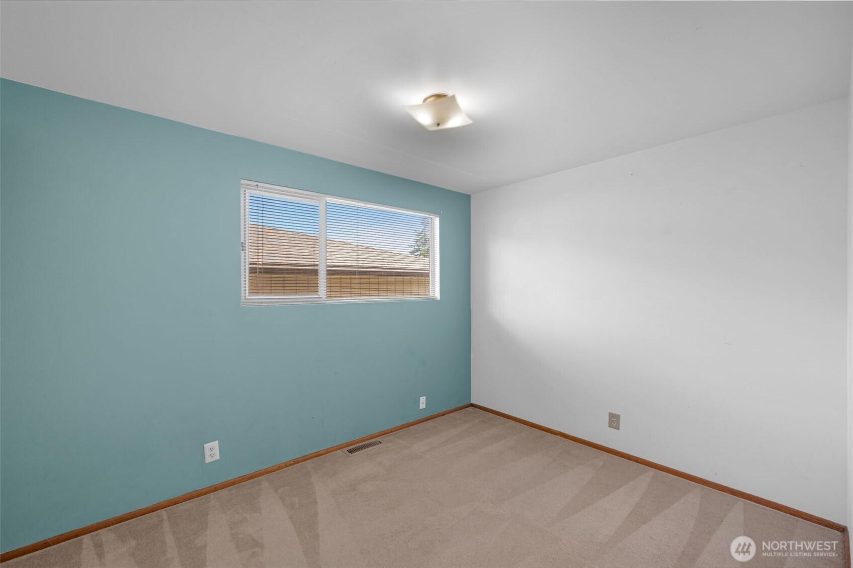 26845 15th Avenue Property Photo 25
