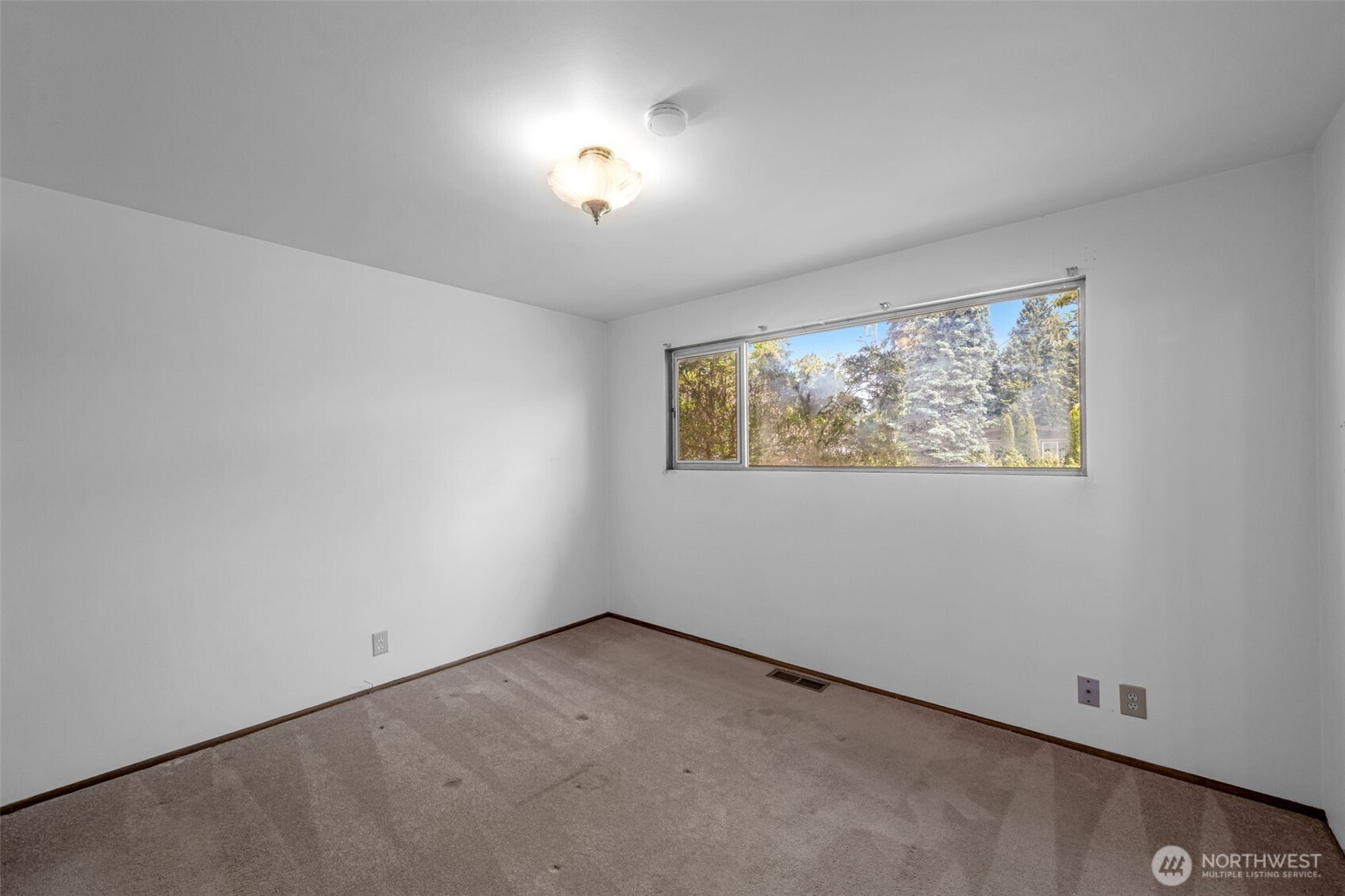26845 15th Avenue Property Photo 28