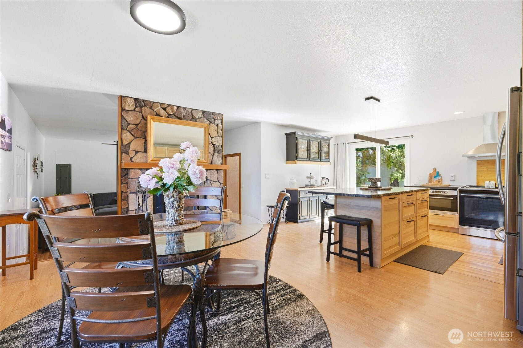 14215 55th Avenue Property Photo 6