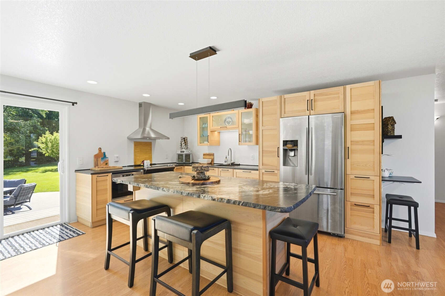 14215 55th Avenue Property Photo 7