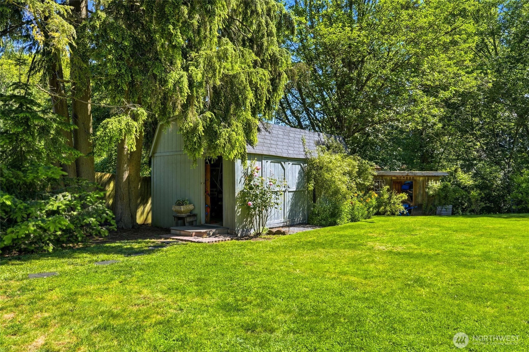 14215 55th Avenue Property Photo 32