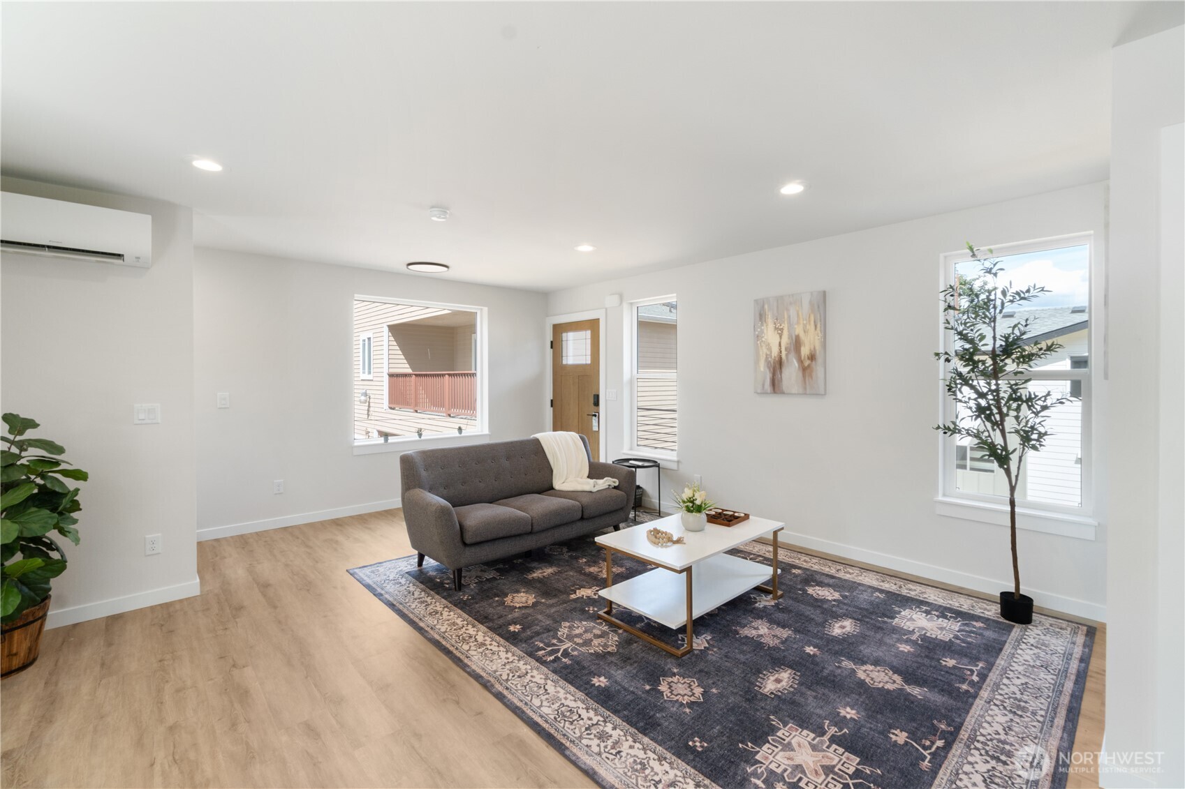 12531 25th Avenue B Property Photo 6
