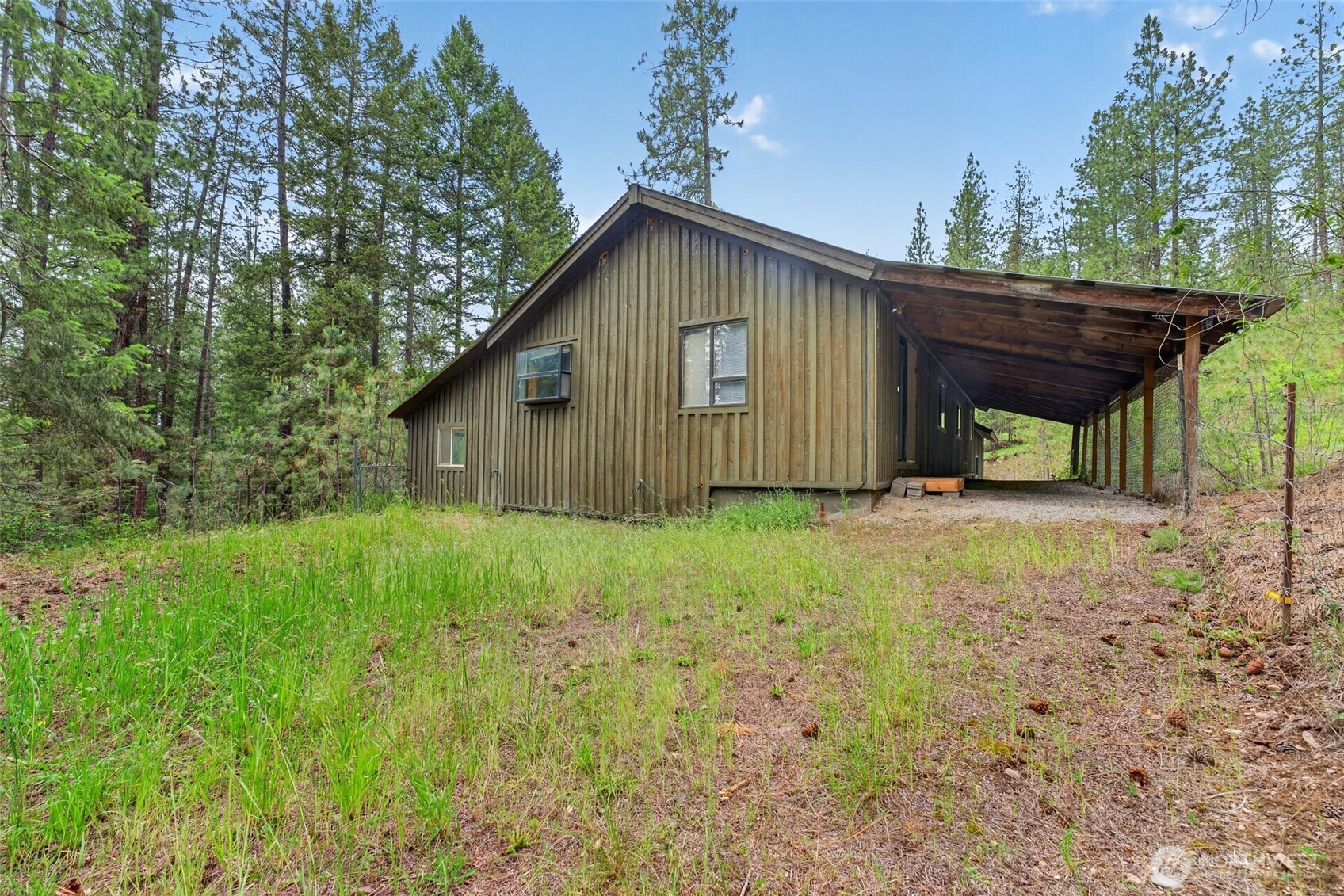 3266 Shady Court Property Photo 4