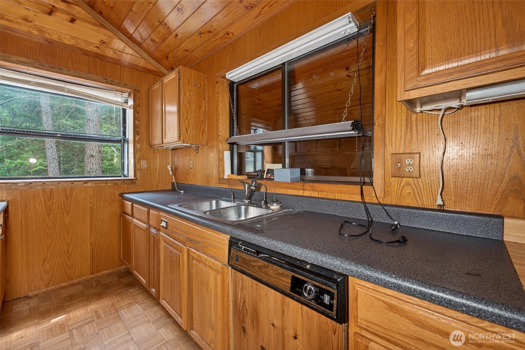 3266 Shady Court Property Photo 12