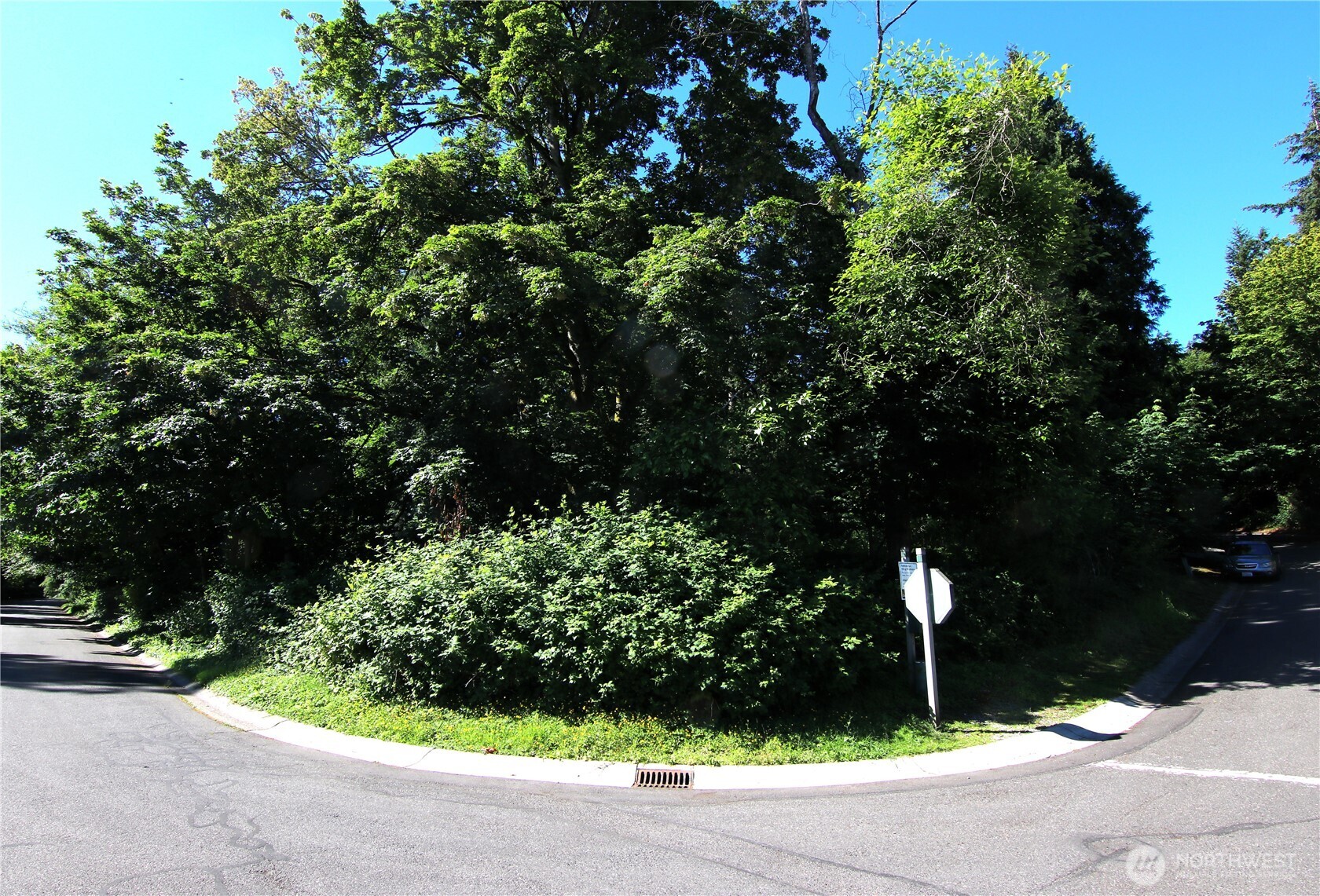 8855 Wood Duck Way Property Photo 2