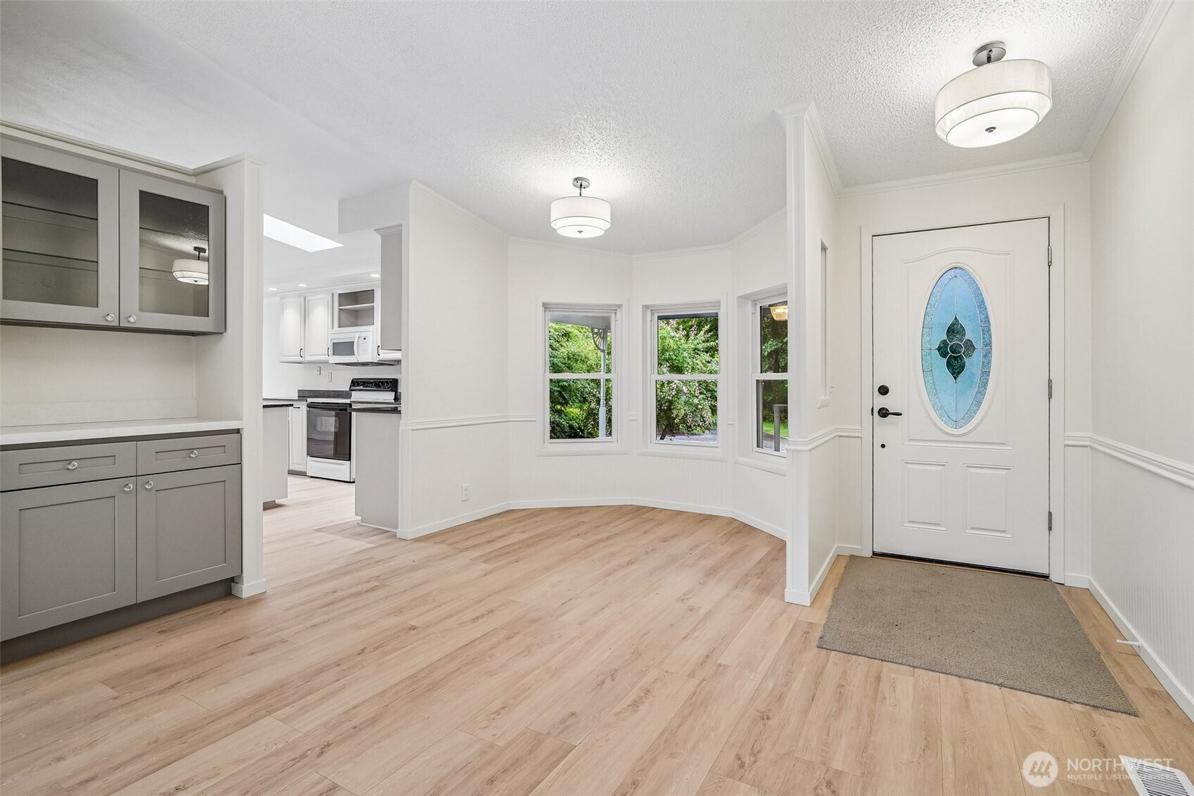 215 105th Avenue Property Photo 5