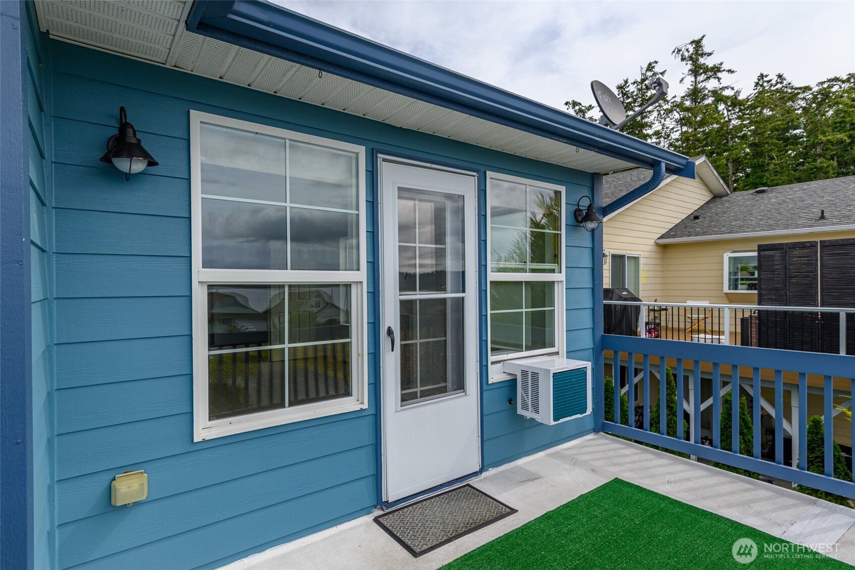 1086 Landing Circle Property Photo 15