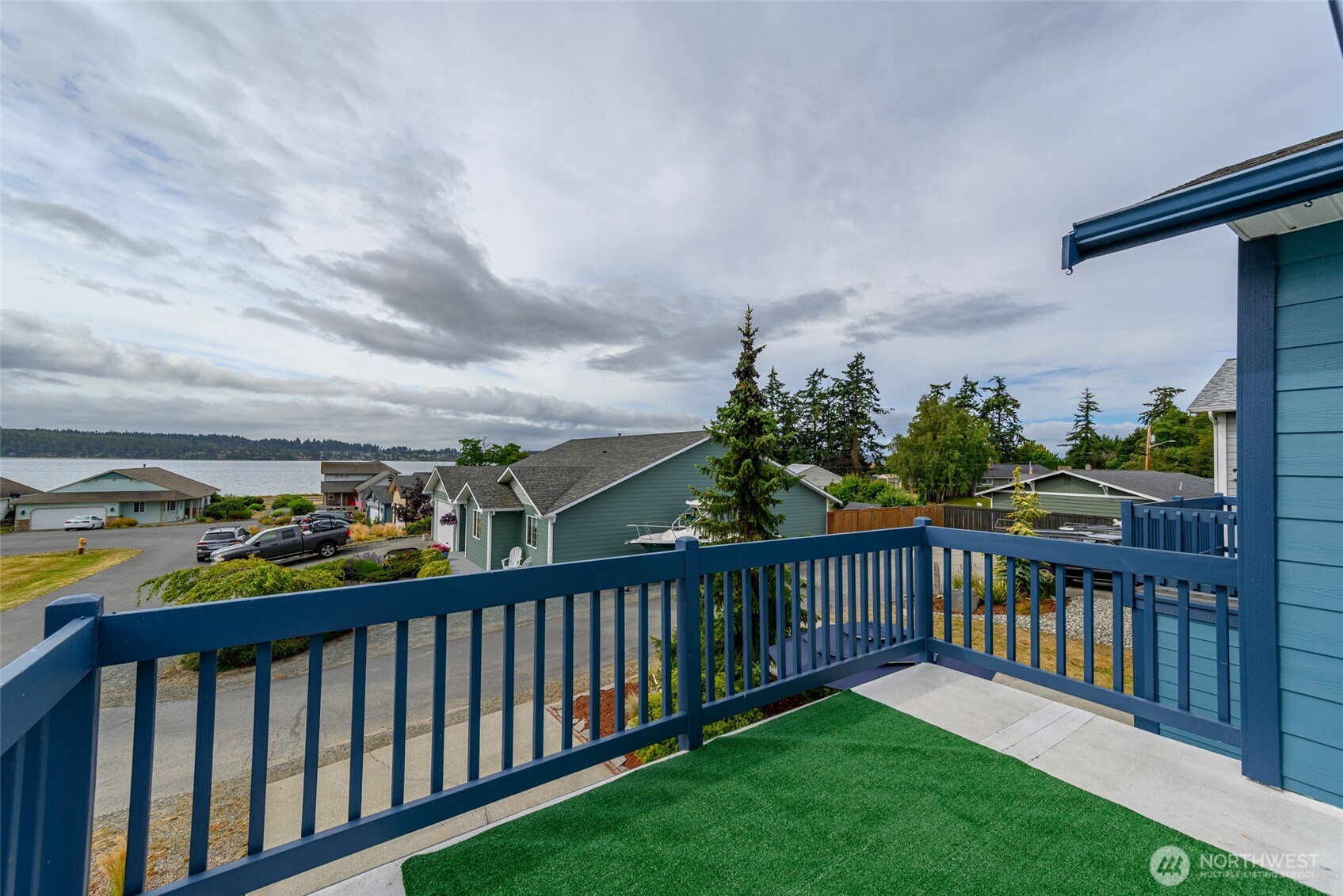 1086 Landing Circle Property Photo 16