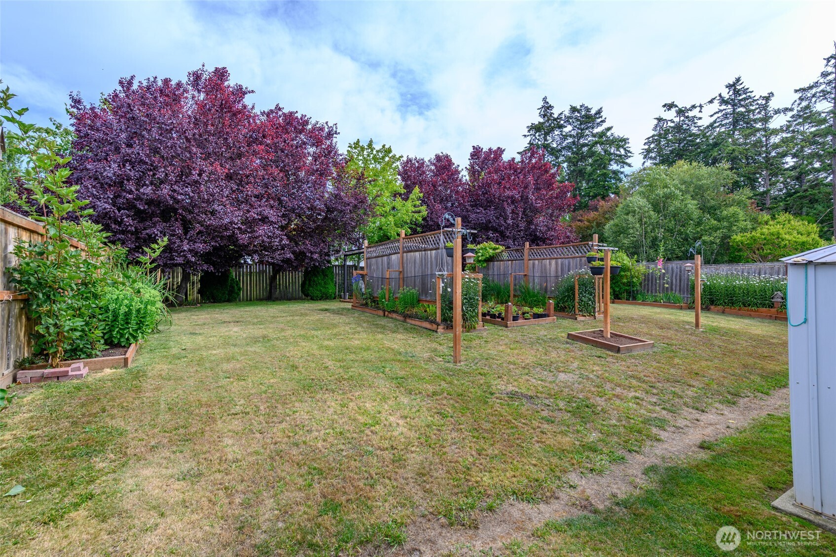 1086 Landing Circle Property Photo 31