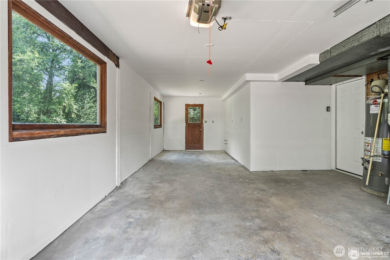 2749 Parkway Drive Property Photo 23