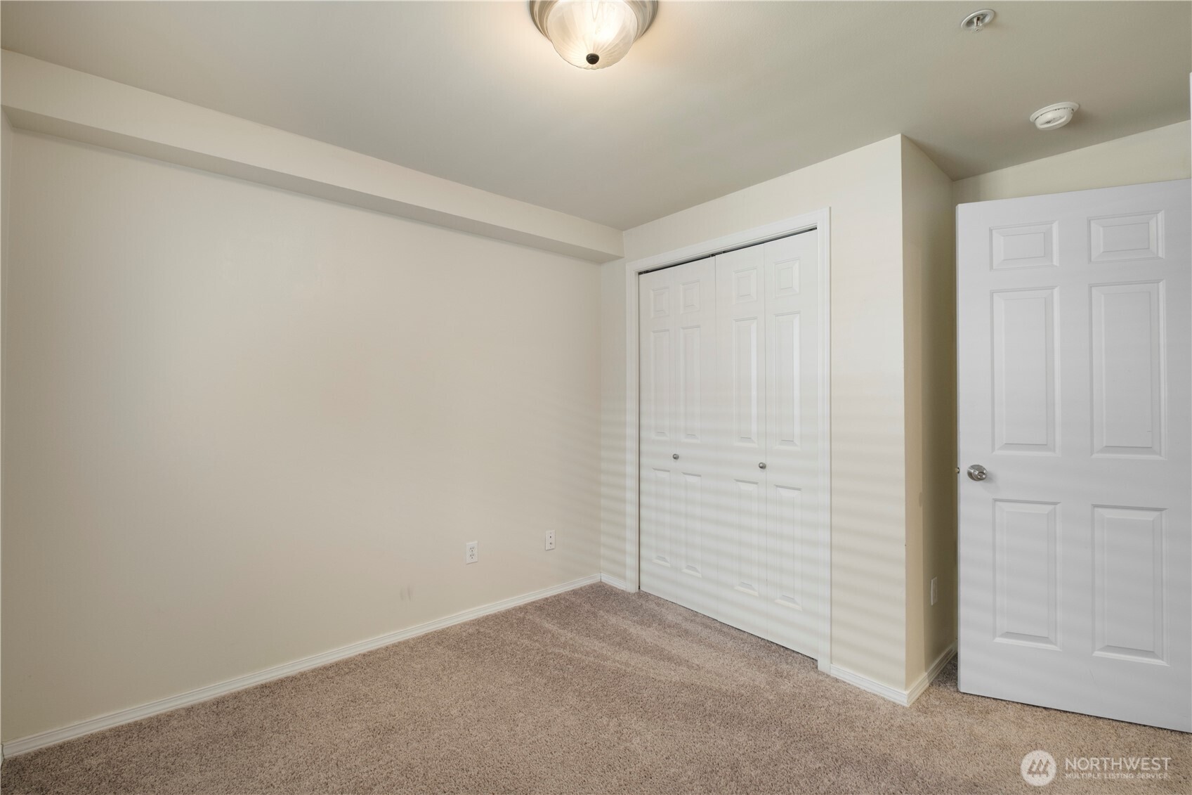 443 Ne Ravenna Boulevard B Property Photo 15