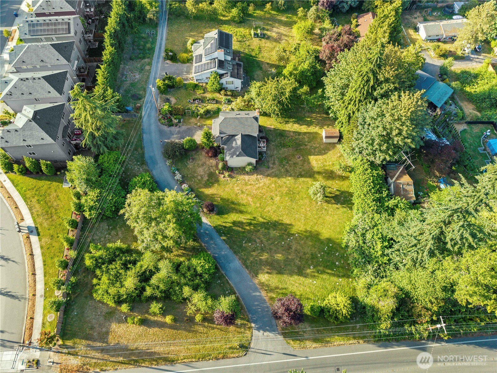2711 148th Street Property Photo 1