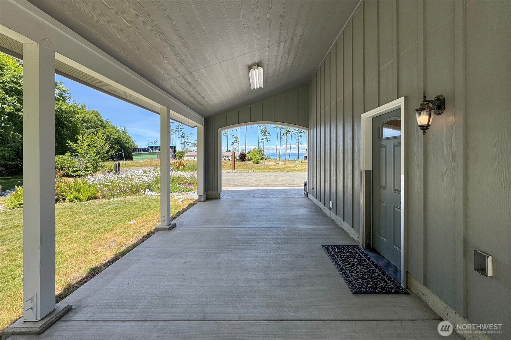 1117 Walker Street Property Photo 3