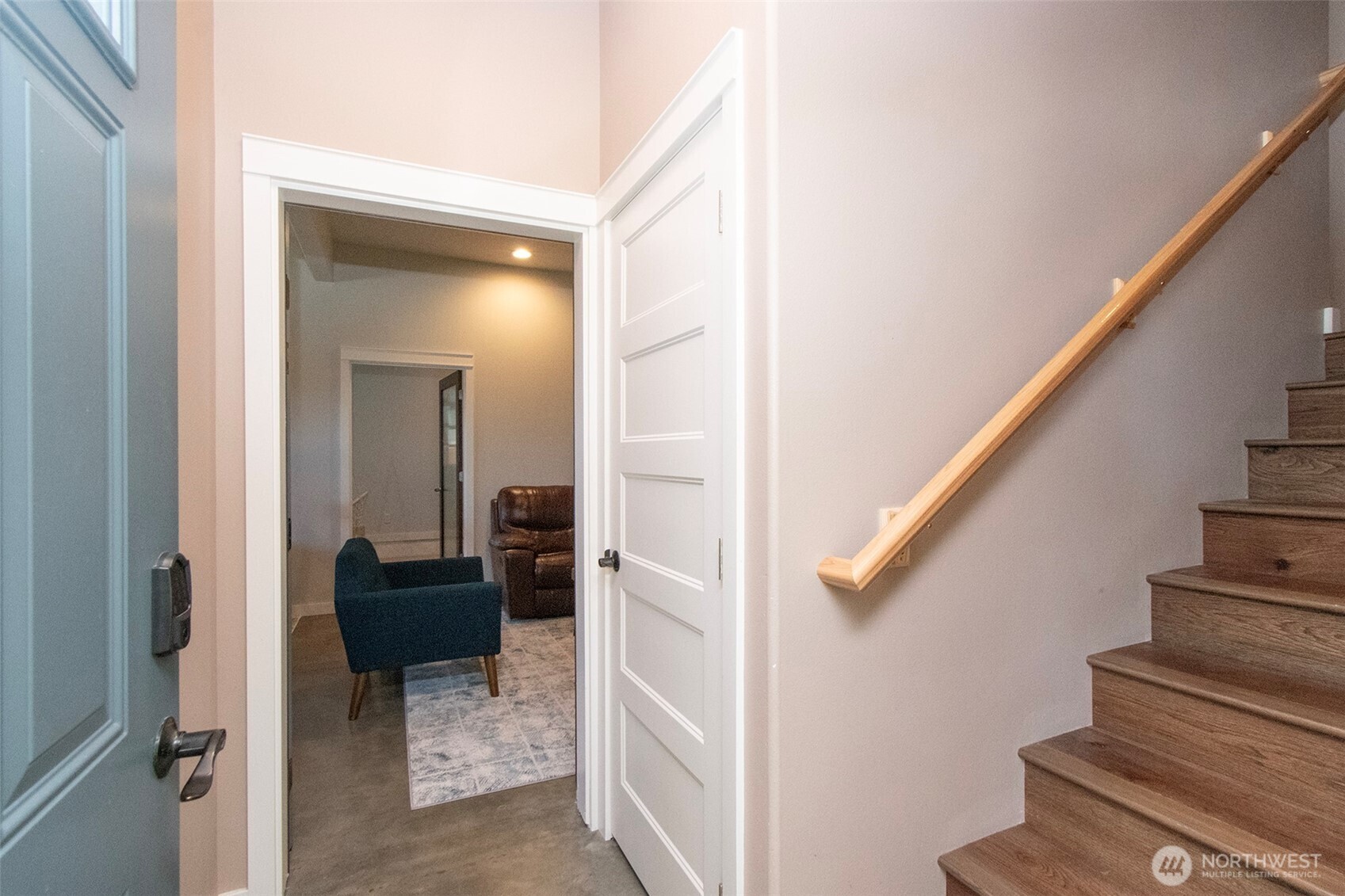 1117 Walker Street Property Photo 23