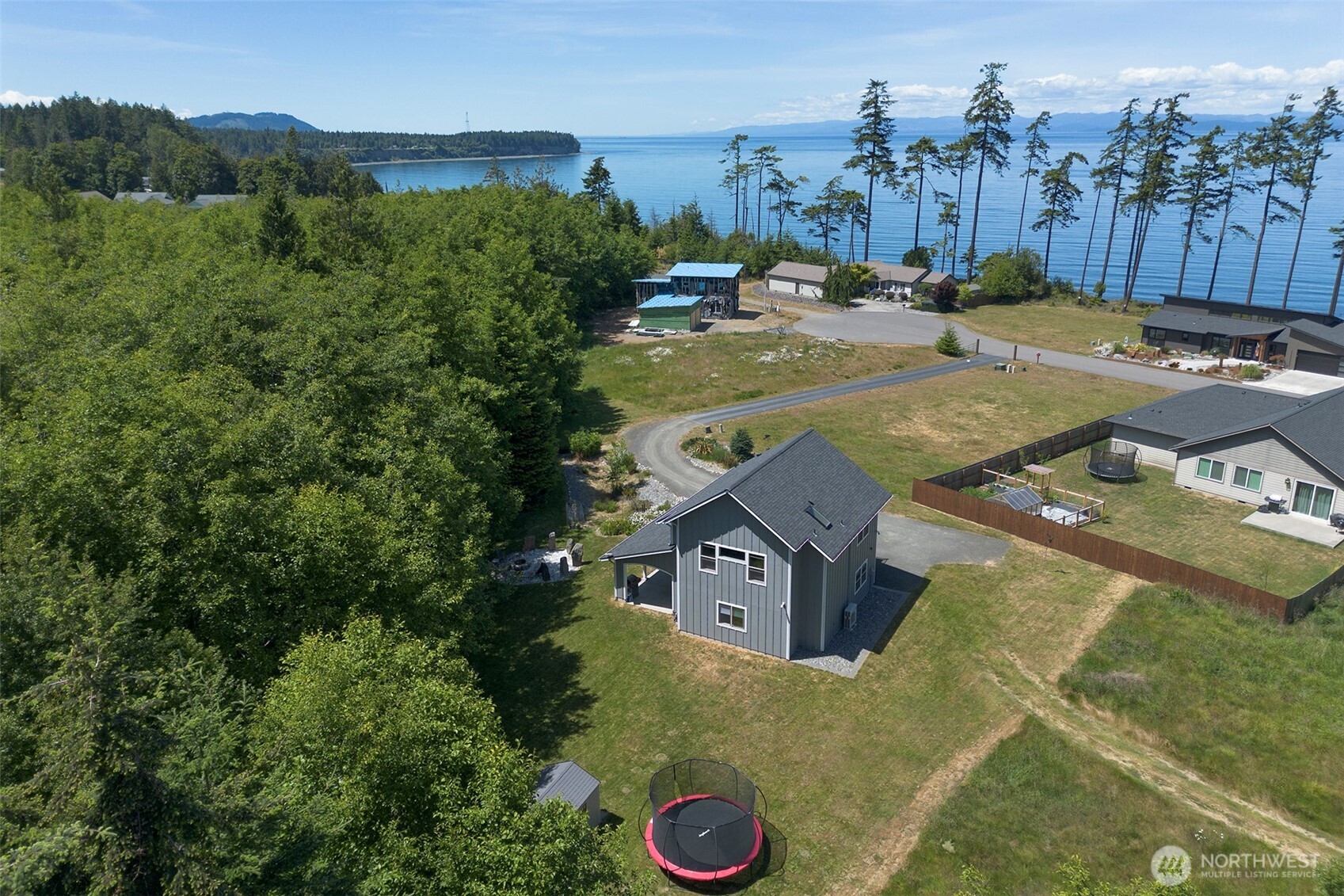 1117 Walker Street Property Photo 40