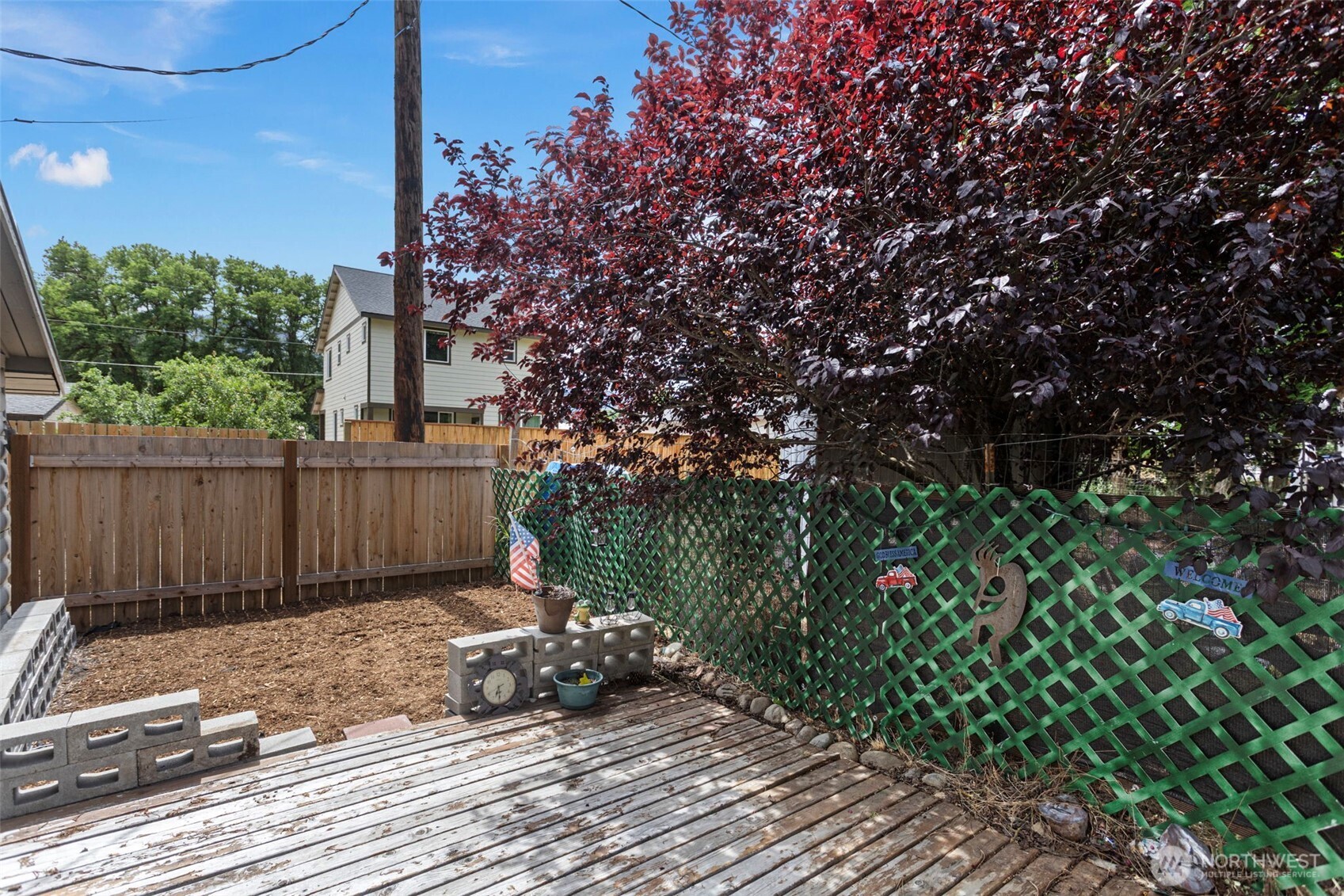 415 Broadway Avenue Property Photo 14