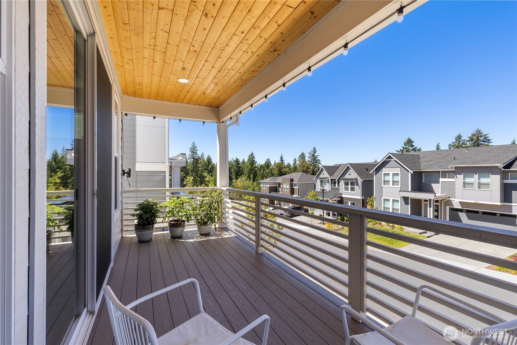 11010 Deer Trail Lane Property Photo 6
